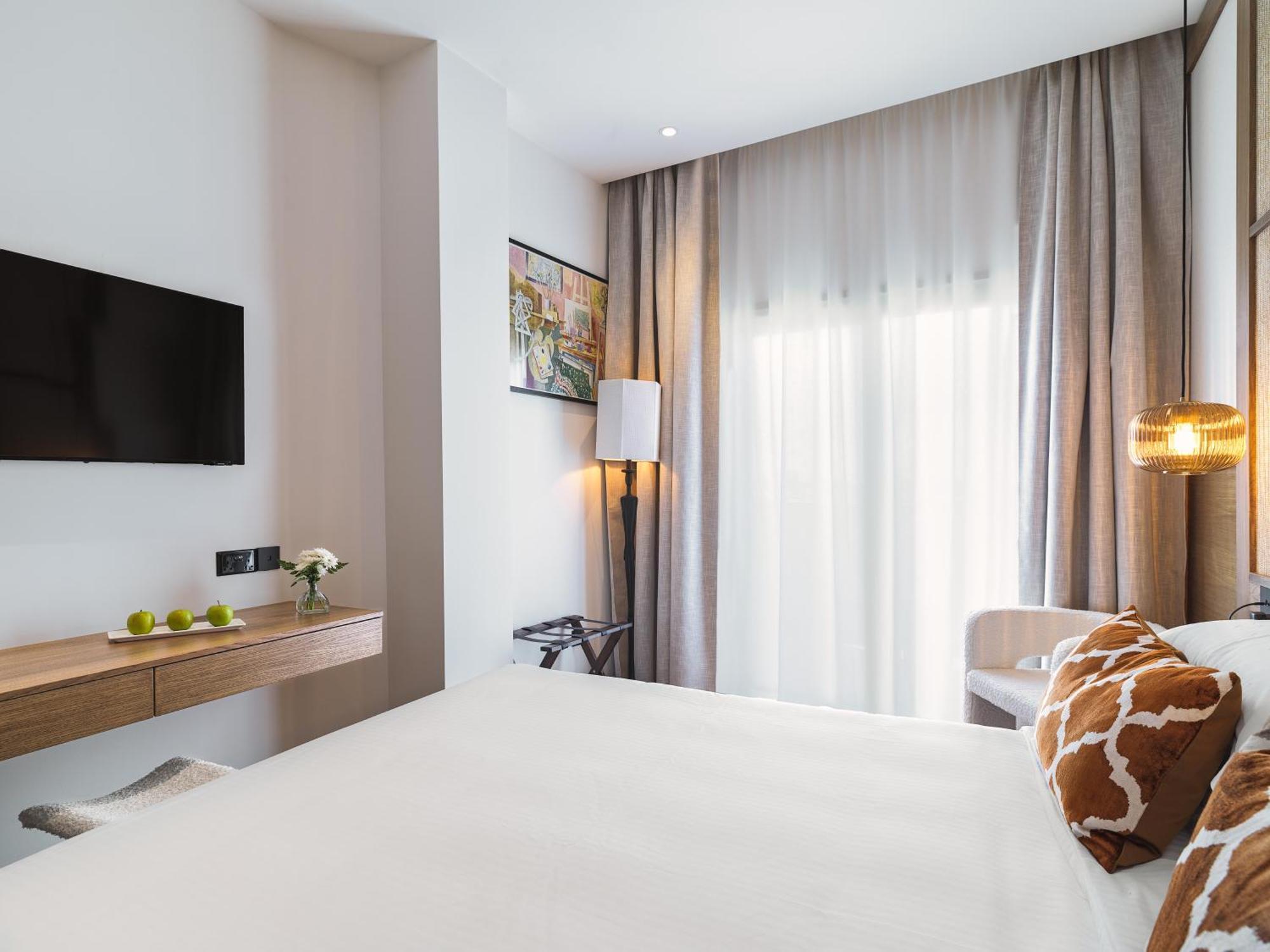 Leonardo Boutique Hotel Larnaca Phòng bức ảnh