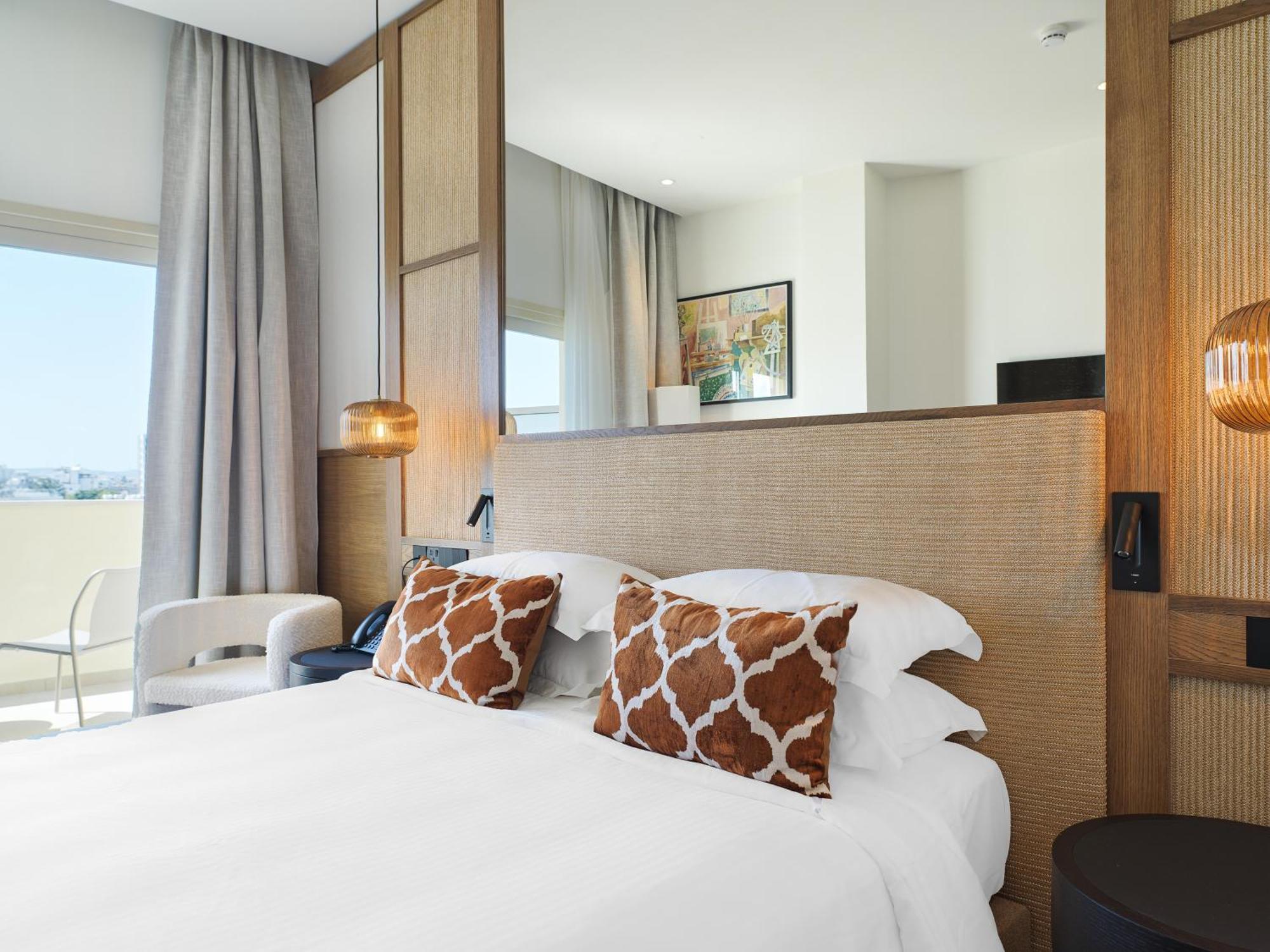 Leonardo Boutique Hotel Larnaca Phòng bức ảnh